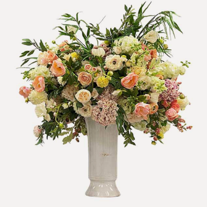 Arrangements $800 and above