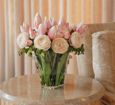 What Are Artificial Flowers? Exploring Their Environmental Impact
