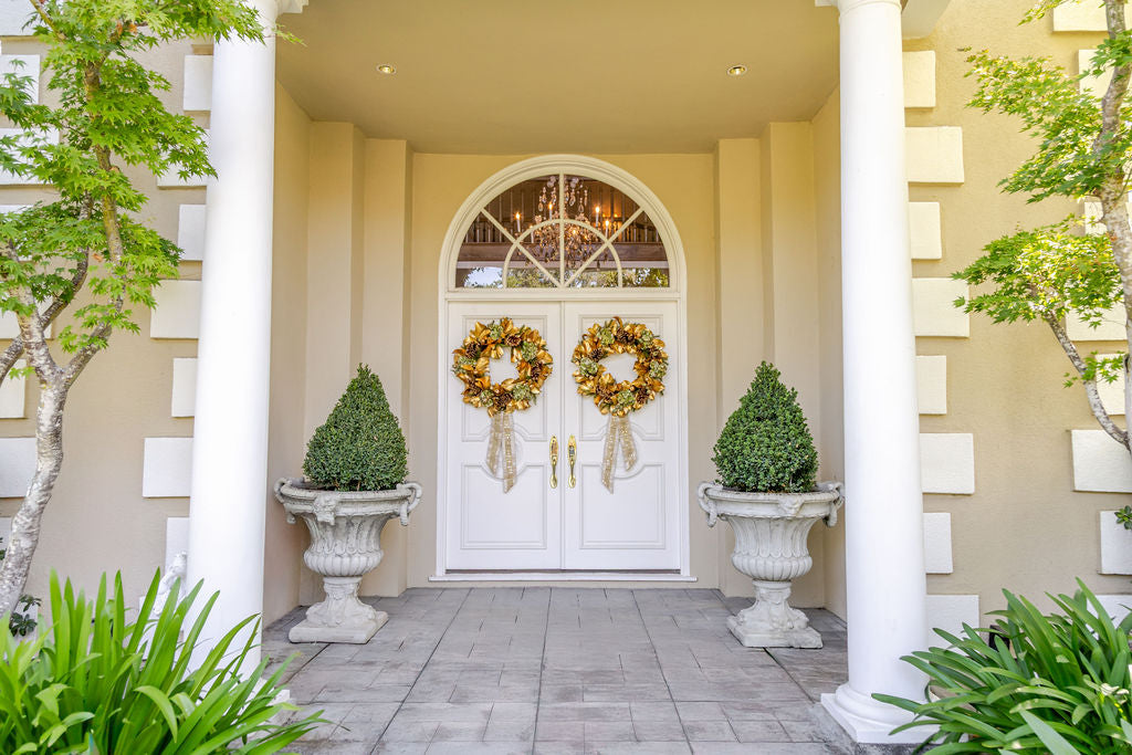 Golden Magnolia Leaf Wreath Mix 24"