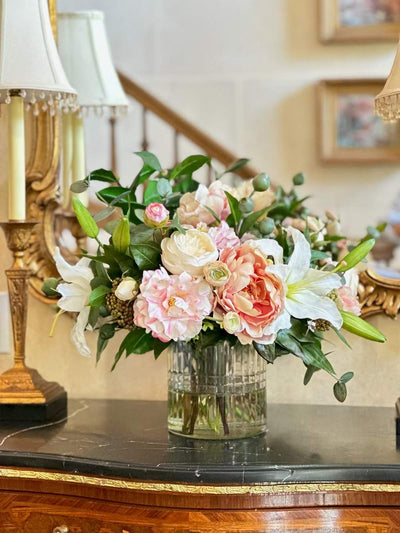 Cafe Au Lait Combo in Cut Vase 17"