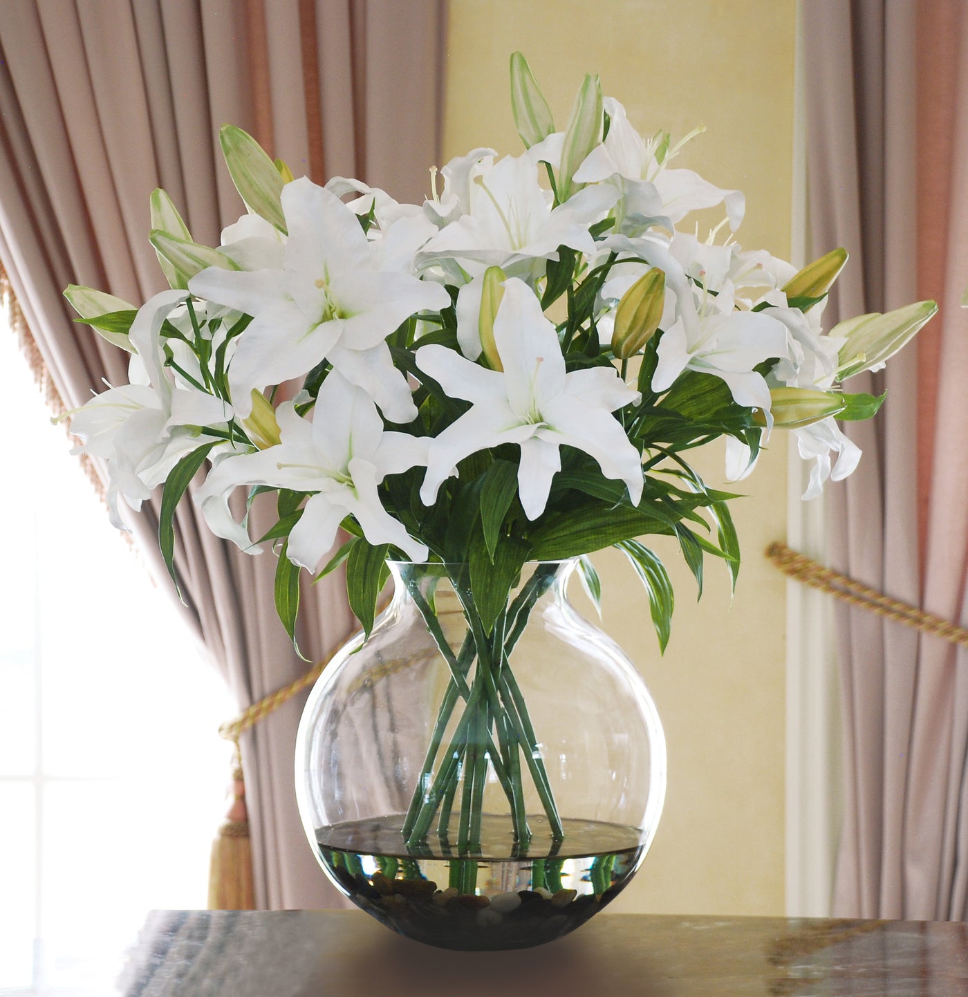 WHITE LILY CASABLANCA CENTERPIECE (DP745-WW) - Winward Home faux floral arrangements