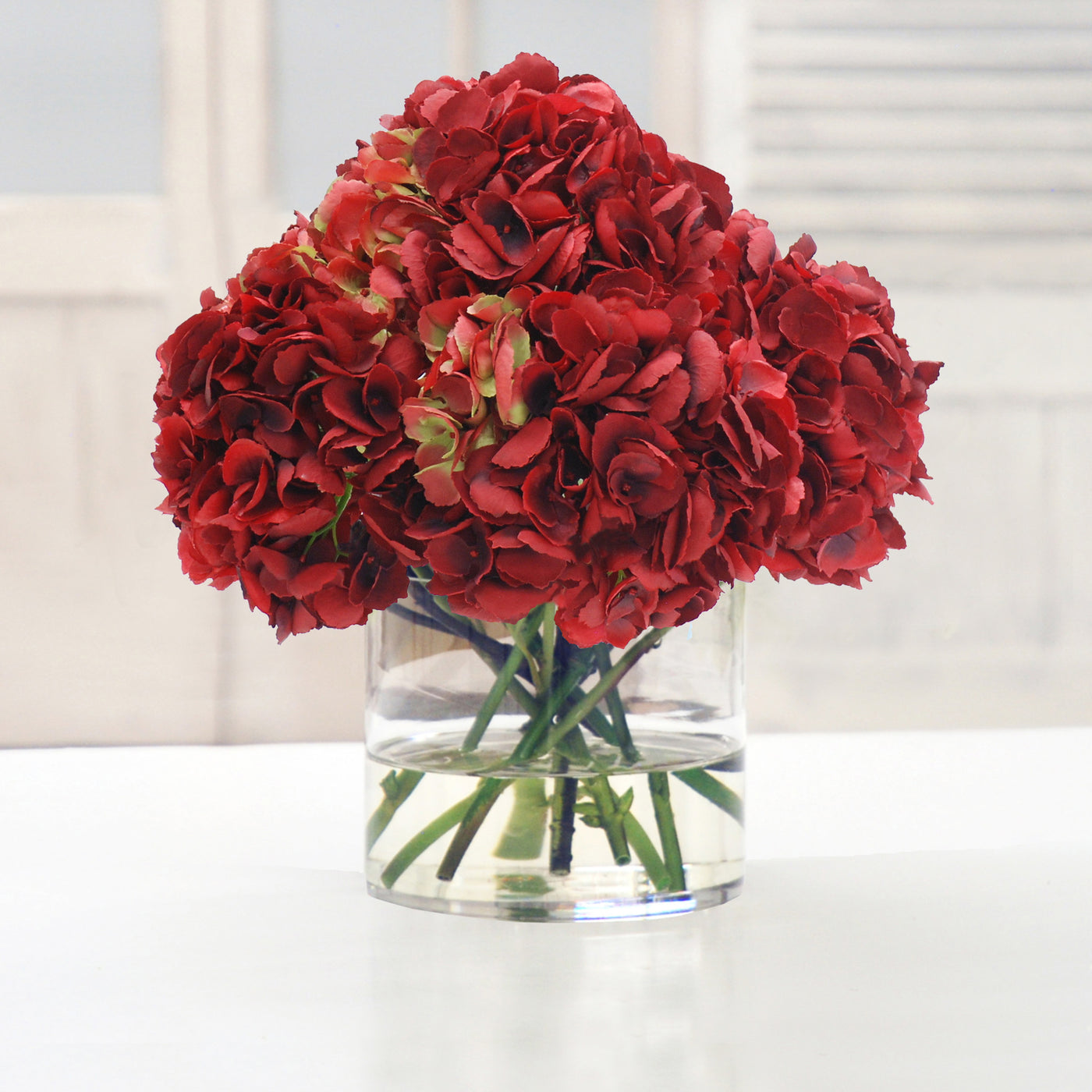 HOLIDAY HYDRANGEA IN GLASS - Winward Home silk flower arrangements
