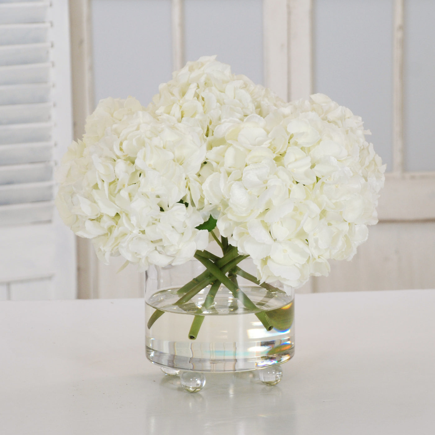 HYDRANGEA IN CACHE POT (WHD080.WH) - Winward Home faux floral arrangements