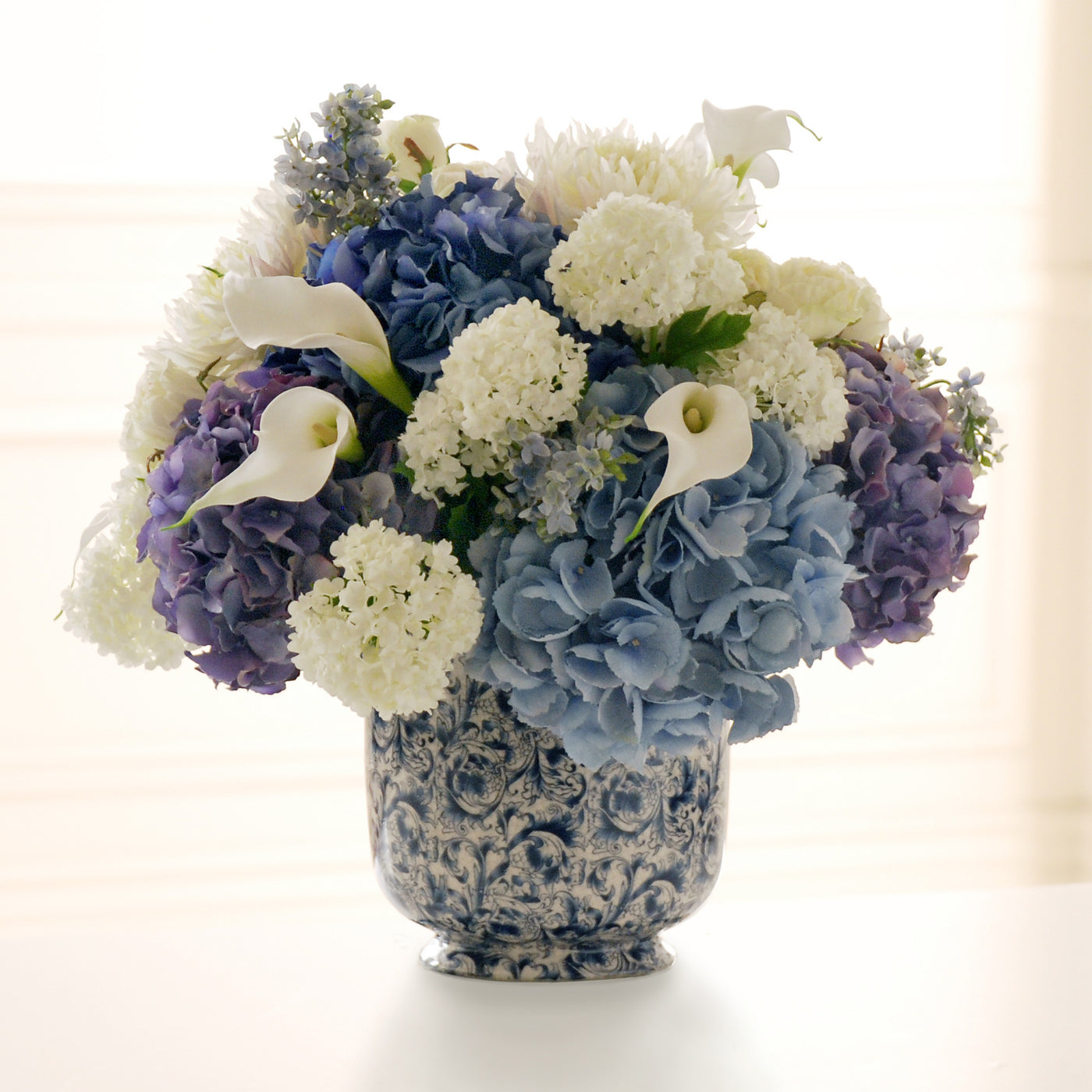 DAHLIA CALLA CHINOISERIE (WHJSB105-BLWH) - Winward Home silk flower arrangements